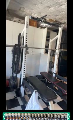 Weight lifting Half Rack + weights and bar