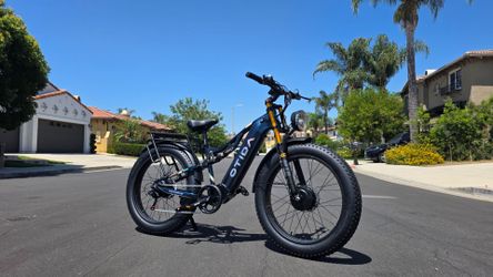 New Electric Bike 52v. 3000w with FREE Pannier Bags