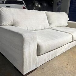 BIG AND CONFY WHITE/CREAM ASHLEY FURNITURE COUCH🤍
