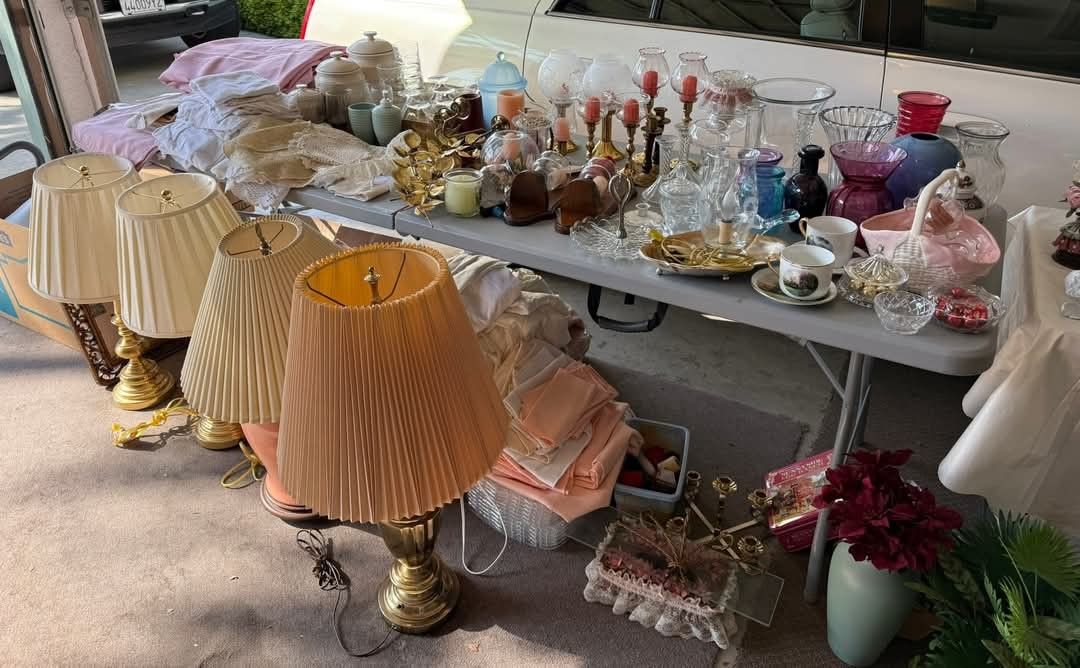 Garage Sale.   May 10th.   7 AM To 11 AM
