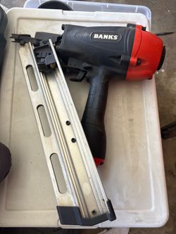 Framing nailer