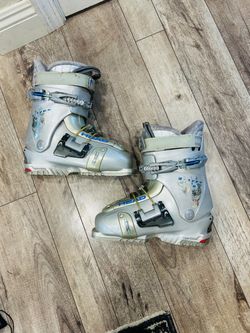 HEAD SKI BOOTS SIZE 25/25.5