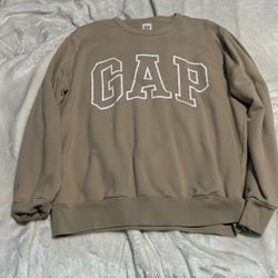 Beige GAP Crew Neck