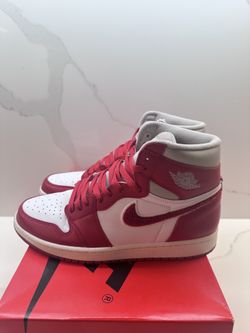 Wmns Air Jordan 1 High OG 'Newstalgia Chenille'