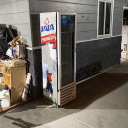 Lala Fridge 