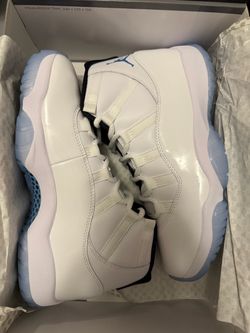 Air Jordan 11 retro legend blue