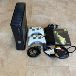 Xbox 360 Slim Console Bundles (READ)