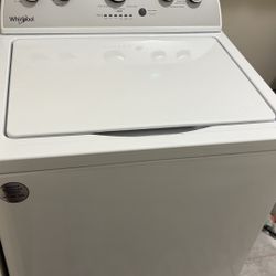 White Whirlpool Washer and Dryer