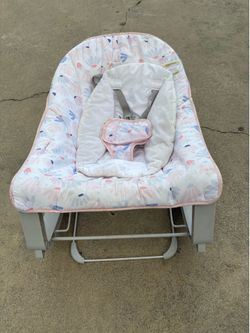 Baby bouncer seat