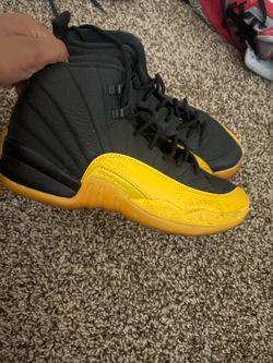 Jordans 12s size 6