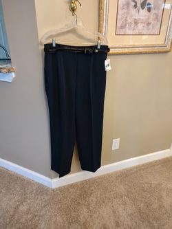 Sag Harbor Woman's Slacks W. Belt - New With Tag -size 16P-Navy