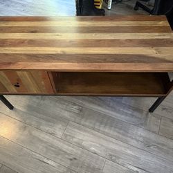 Pre-owned TV Stand 
