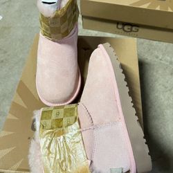 UGG girl  pink Bailey Bow Boot US1/US2