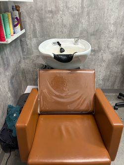 Salon Shampoo Bowl Chair with Backwash Basin
