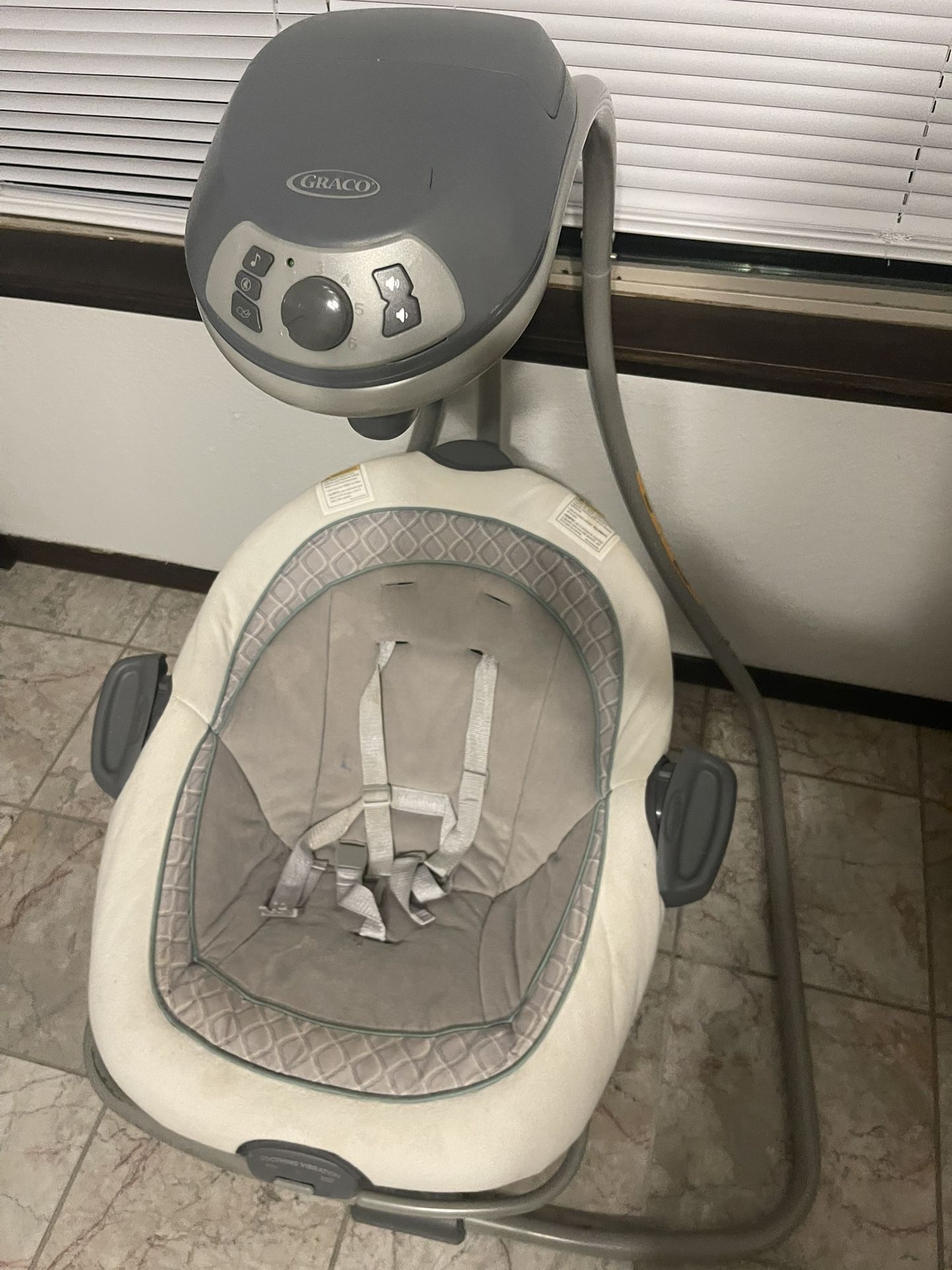 Graco Baby Swing