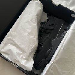 Jordan Retro 4’s ‘Black Cat’