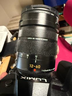 Panasonic LUMIX G9 with Leica 12-60 Lens