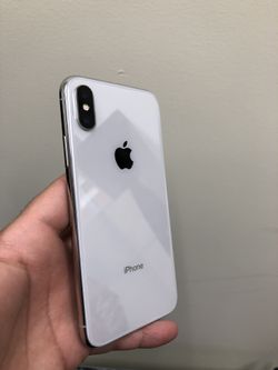 iPhone X 256GB Factory Unlocked “APPLE CARE”
