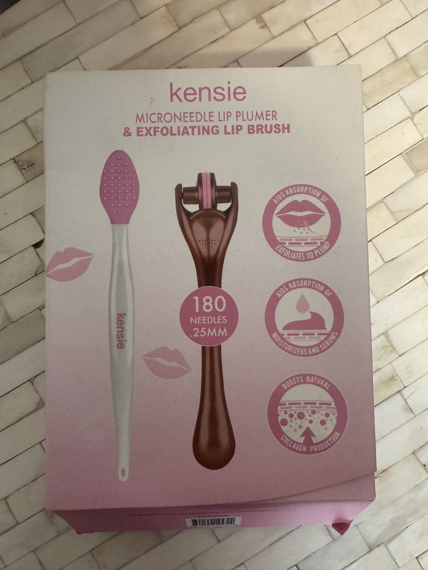 Kensie Microneedle Lip Plumper & Exfoliating Lip Brush | Collagen Boost Lip Care