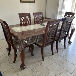 Dining table 