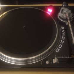  Gemini SV 2200  Professional Turntable