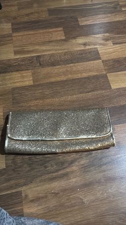 Forever 21 gold pursue