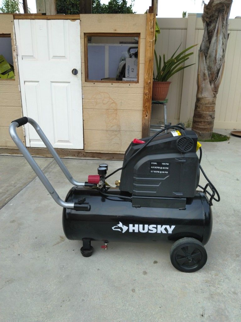Husky 8 Gal 150 Psi Air Compressor 