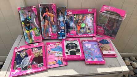 Vintage Barbie Outfit and Dolls BIG Lot From the 1990s- Many NIB