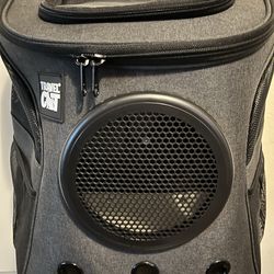 Cat carrier backpack