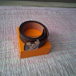Louis Vuitton Mens Belts