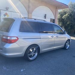 2005 Honda Odyssey