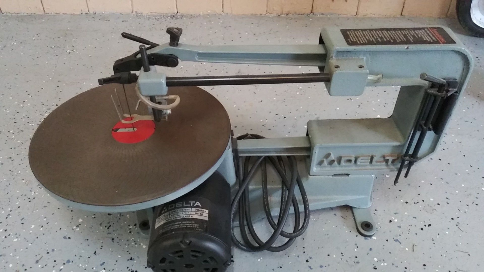 Delta scroll saw cat no.40560 for Sale in Joliet, IL OfferUp
