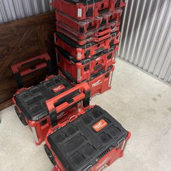 Milwaukee Rolling Pack out Tools Box 