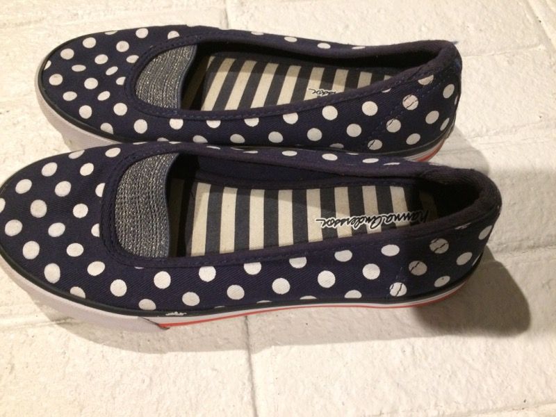 Hannah Anderson shoes size 2m