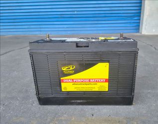 12V DUAL PURPOSE BATTERY - GROUP 31 730CCA STUD
