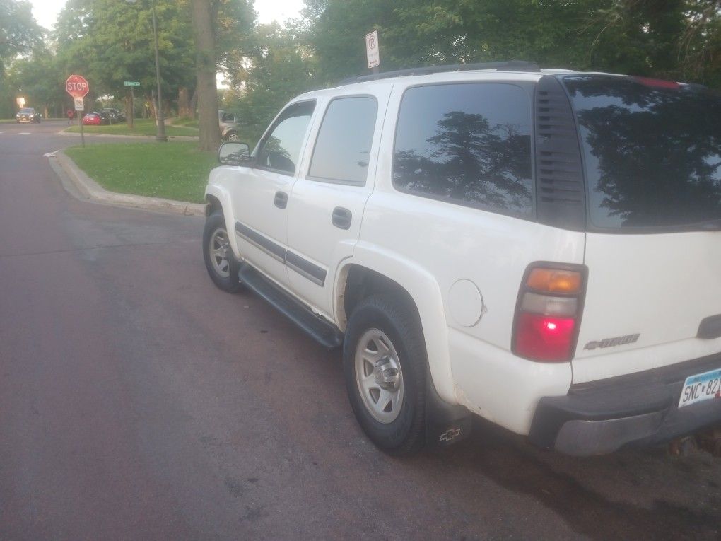 2004 Chevrolet Tahoe