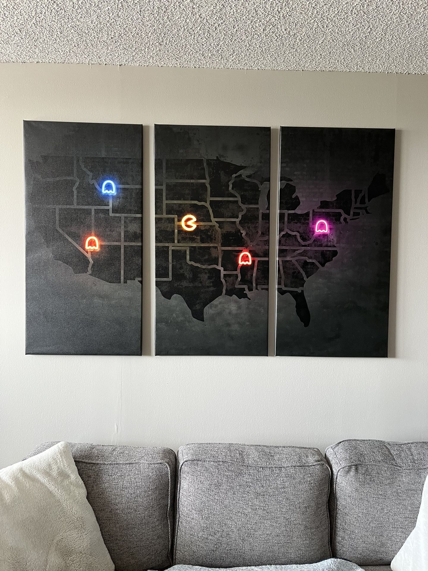 Pac Man United States Neon Wall Art