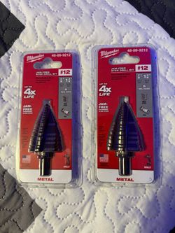 Milwaukee 7/8 in. - 1-3/8 in. #12 Black Oxide Step Drill Bit (5-Steps)