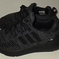 Adidas Running Shoes Boys Size 4.5
