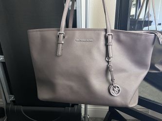 Free Michael Kors