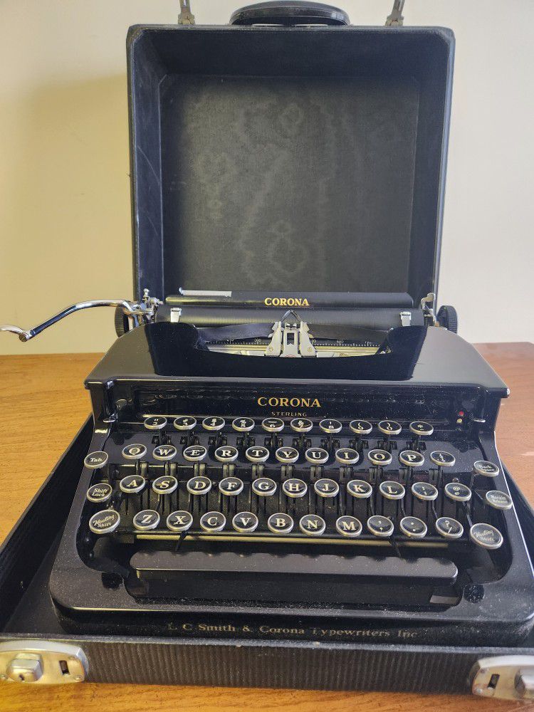 Corona Sterling Typewriter (1930's-1940's)