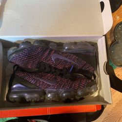 Nike  Vapormaxes