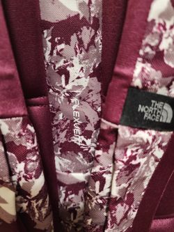 NEW, WITH TAGS - THE NORTH FACE Women's Jester Everyday Laptop Backpack,  Boysenberry Coleus Camo Print for Sale in Milton, WA - OfferUp
