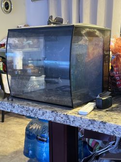 Fluval Flex 9 Gallon Fish Tank