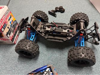 Traxxas Xmaxx upgraded