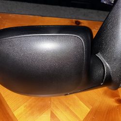 2003 Chevy Tahoe Passenger Right Side Mirror 