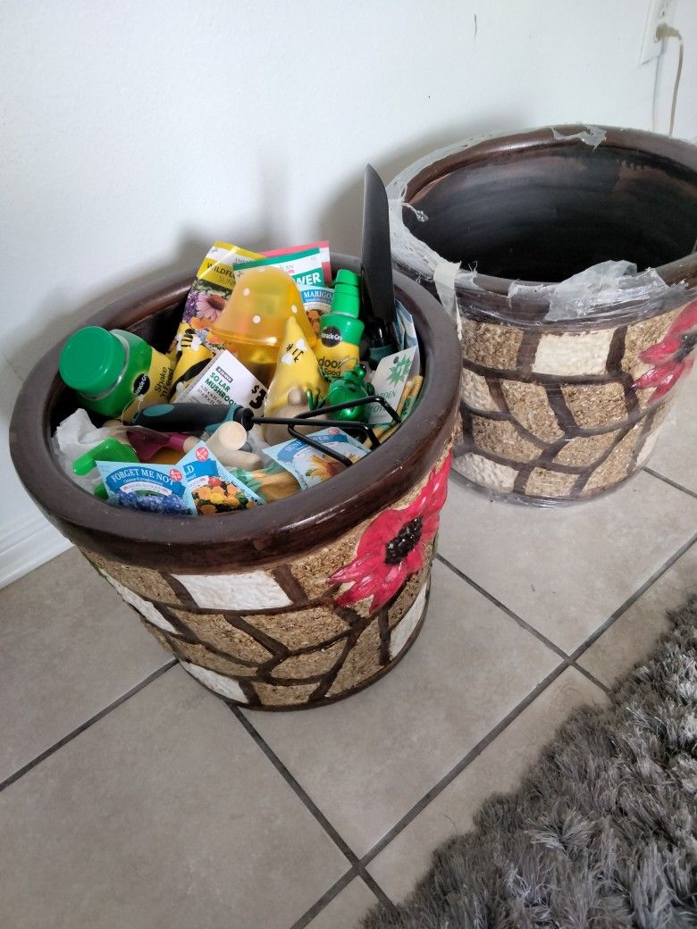 Flower Pots