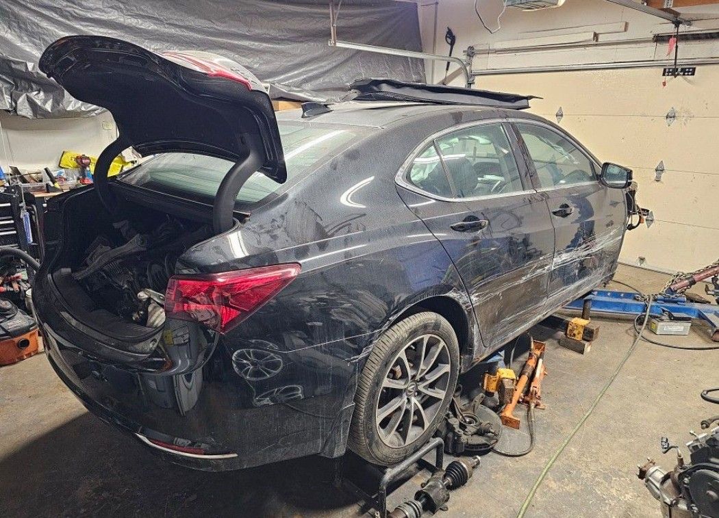 PARTS FROM ACURA TLX 2017