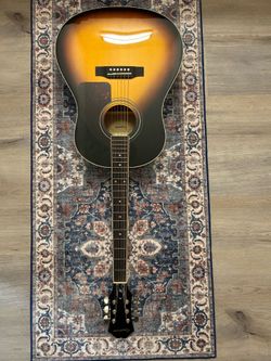 Epiphone AJ-220S/VS Acoustic Guitar – Excellent Condition, Solid Spruce Top, Like New