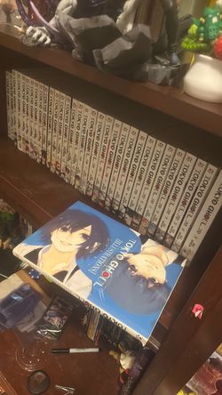 Complete Tokyo ghoul manga, art book, and side story